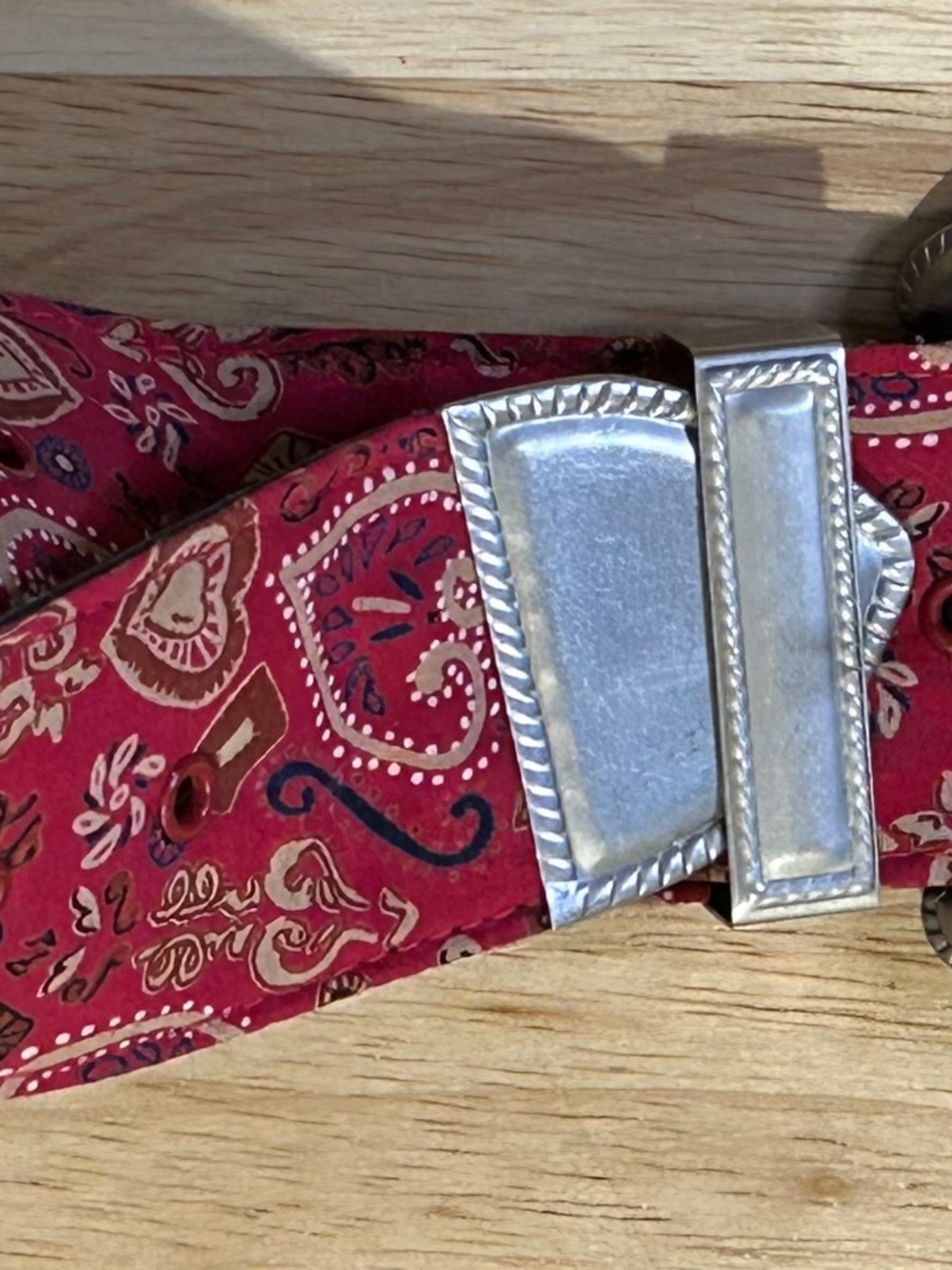 Women's Red Paisley Western Belt Silver Tone Buckle L Regular 36-37 Waist